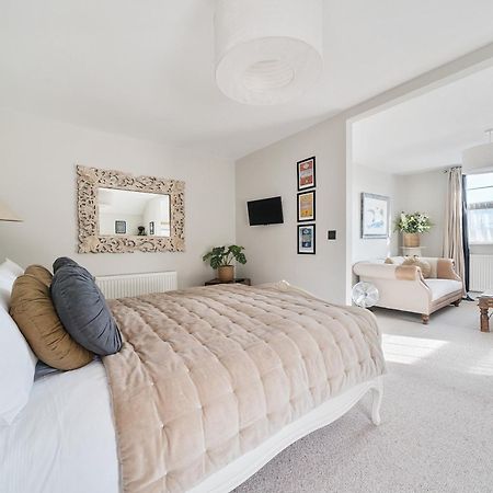 No 22 Bed and Breakfast Μπάρνστεϊπλ Εξωτερικό φωτογραφία